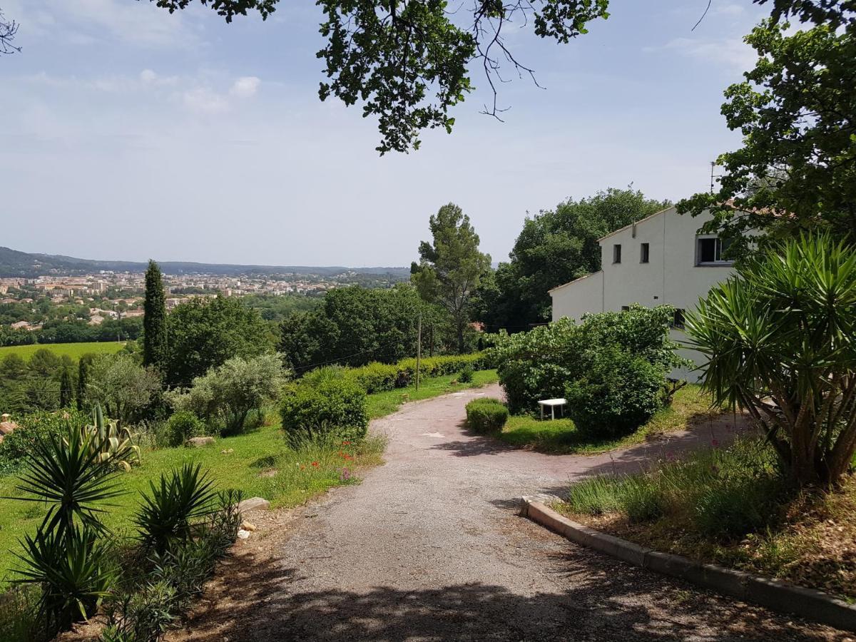 Villa Manoe Драгинян Екстериор снимка