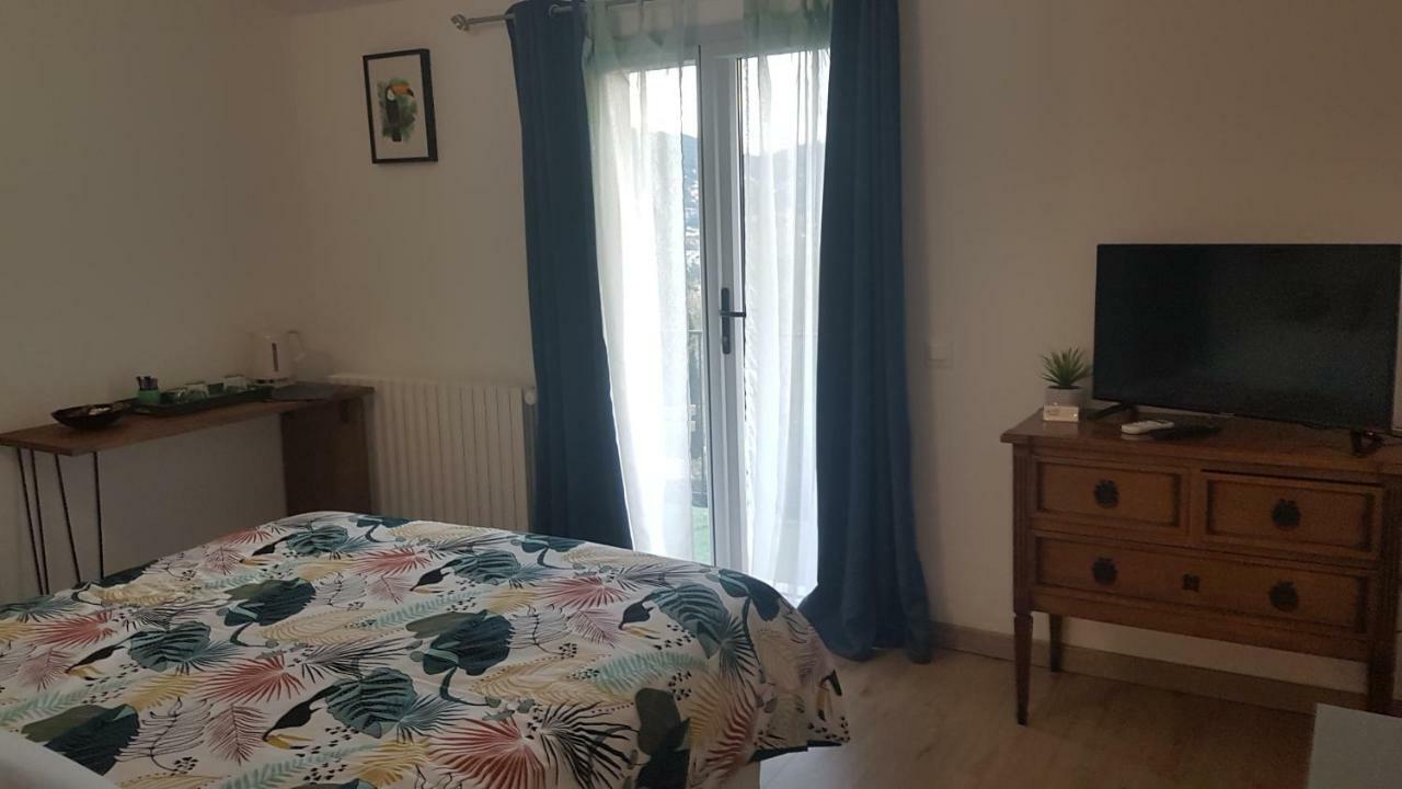Villa Manoe Драгинян Екстериор снимка